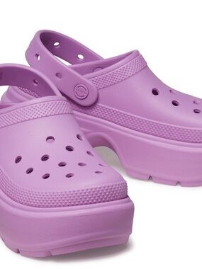 Crocs Stomp Clog Platform Chunky Heel Purple Digital Violet Size GBO2626 M9 W 11